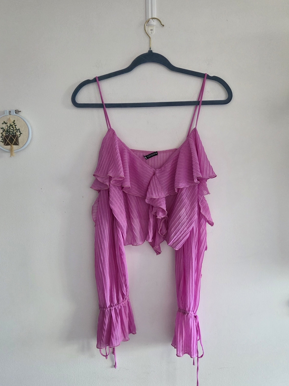 Zara Pink Ruffle Cold-Shoulder Crop Top